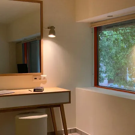 Apartment The Hub Athens
