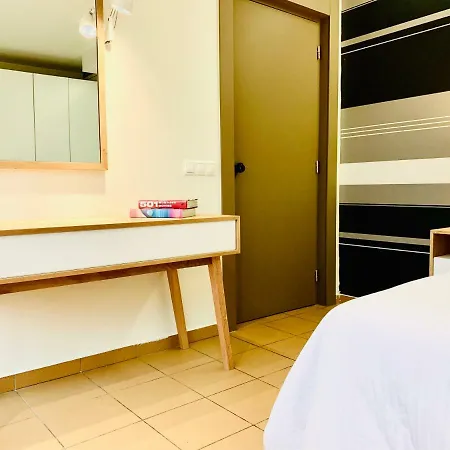 The Hub Apartment Athens