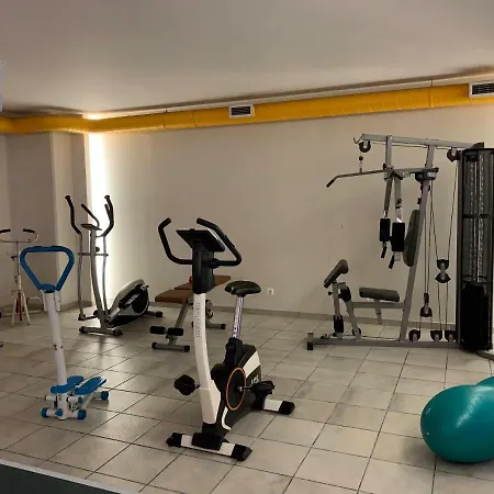 The Hub Apartment *